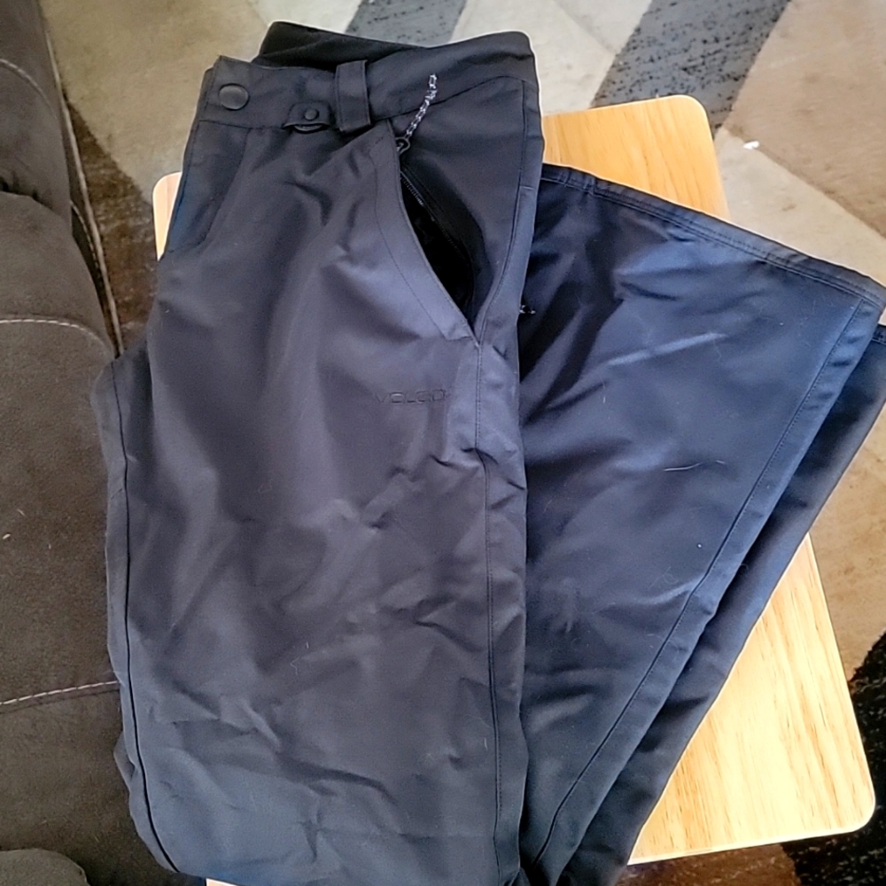 Womens Volcom snowboarding pants